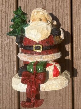 RUSTIC CHRISTMAS STOCKING HANGER SANTA